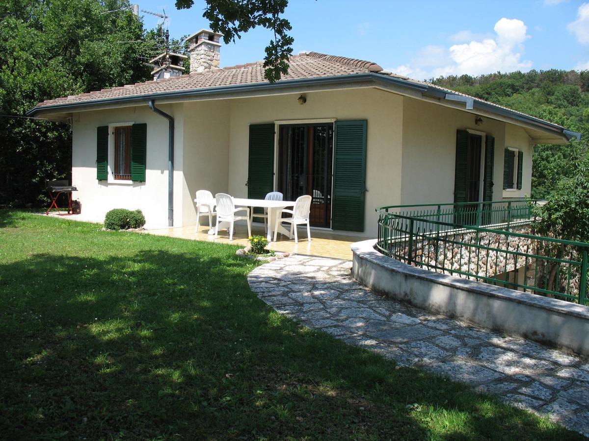 Villa Bardino Torri Del Benaco Exterior foto